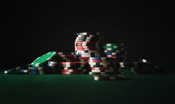 Mobile-optimized slots interface